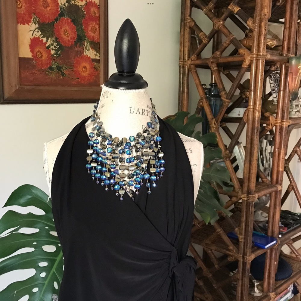 Swarovski Pageant-Worthy Cascade Necklace of Scarce Wisteria Pagoda Crys… - Picture 9 of 12